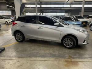 Toyota Yaris XS 2023 Plateado Itagüí