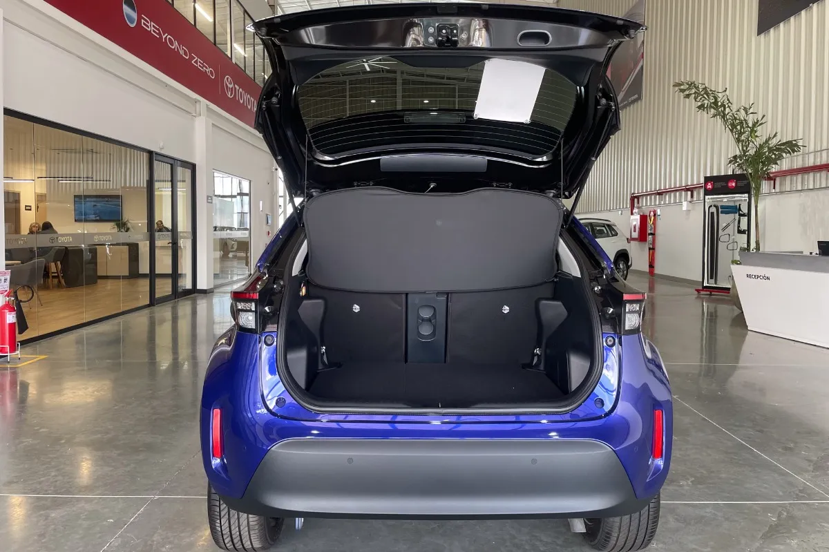 Toyota Yaris Cross 2025 Azul Pereira