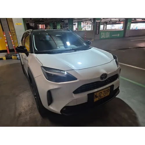 Toyota Yaris Cross 2025 Blanco Bogotá
