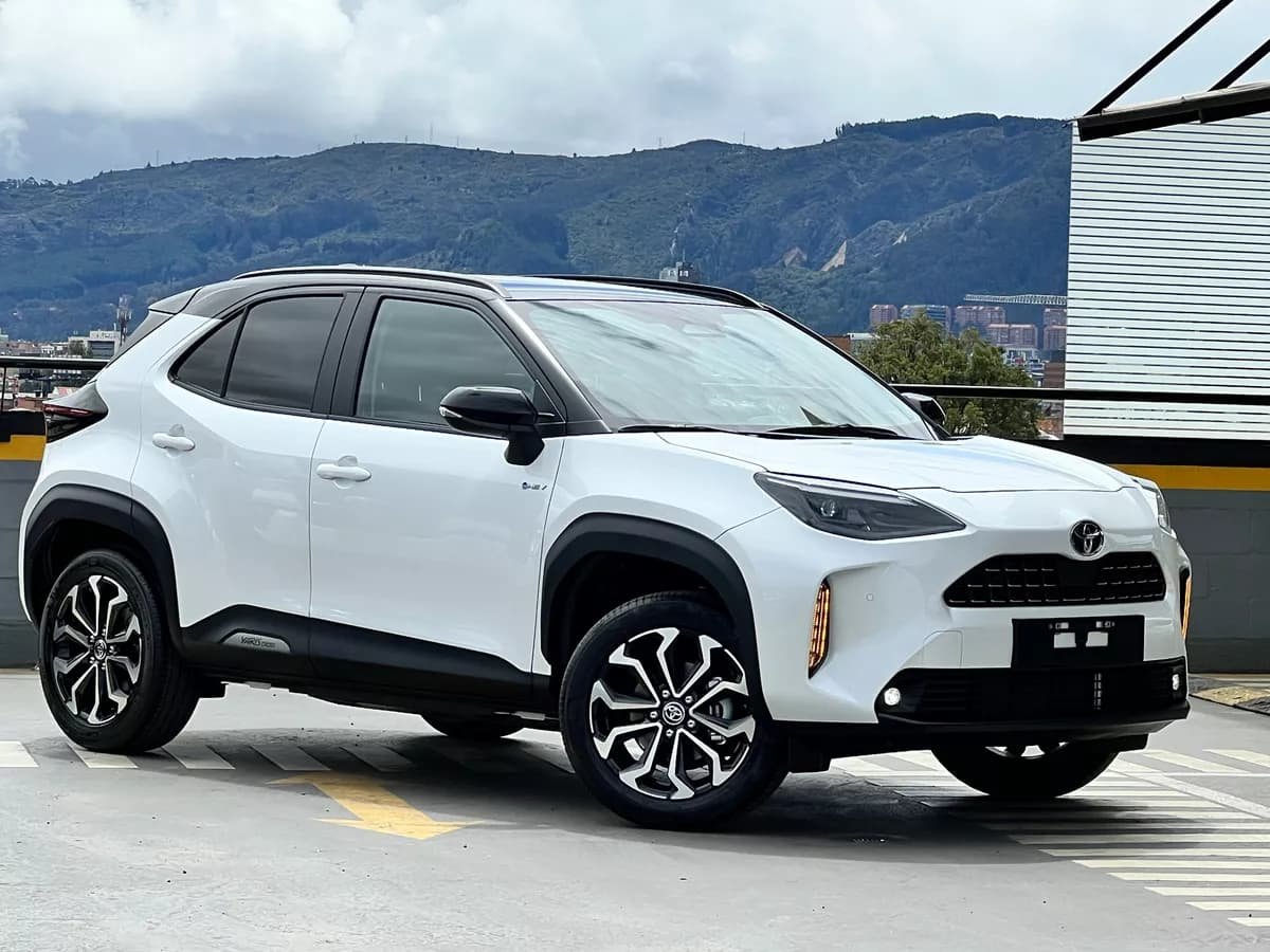 Toyota Yaris Cross 1.5 Hev Xls 2025 Blanco