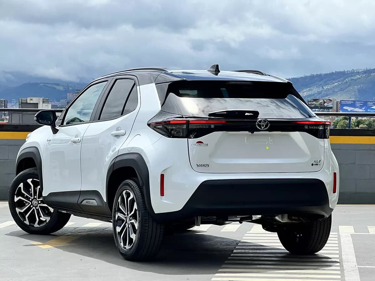 Toyota Yaris Cross 1.5 Hev Xls 2025 Blanco