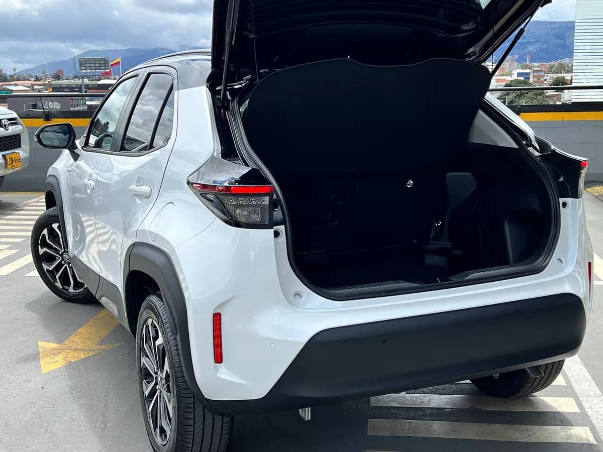 Toyota Yaris Cross 1.5 Hev Xls 2025 Blanco
