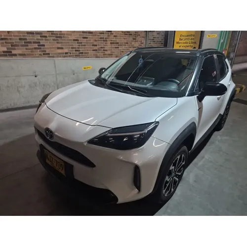 Toyota Yaris Cross 2025 Blanco Bogotá