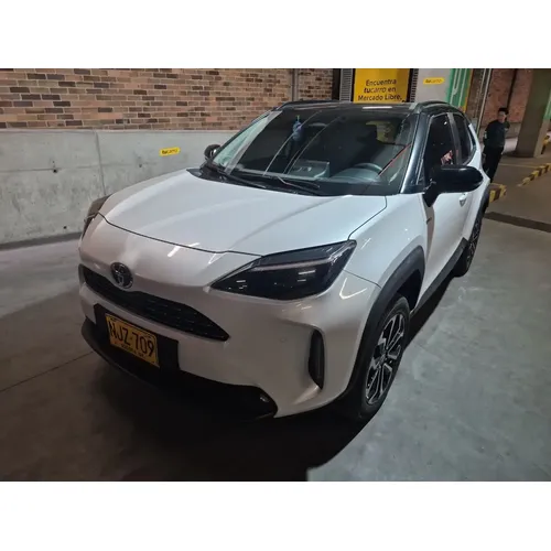 Toyota Yaris Cross 2025 Blanco Bogotá