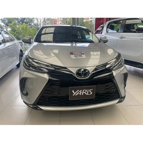 Toyota Yaris Sport 2026 Plateado Bogotá