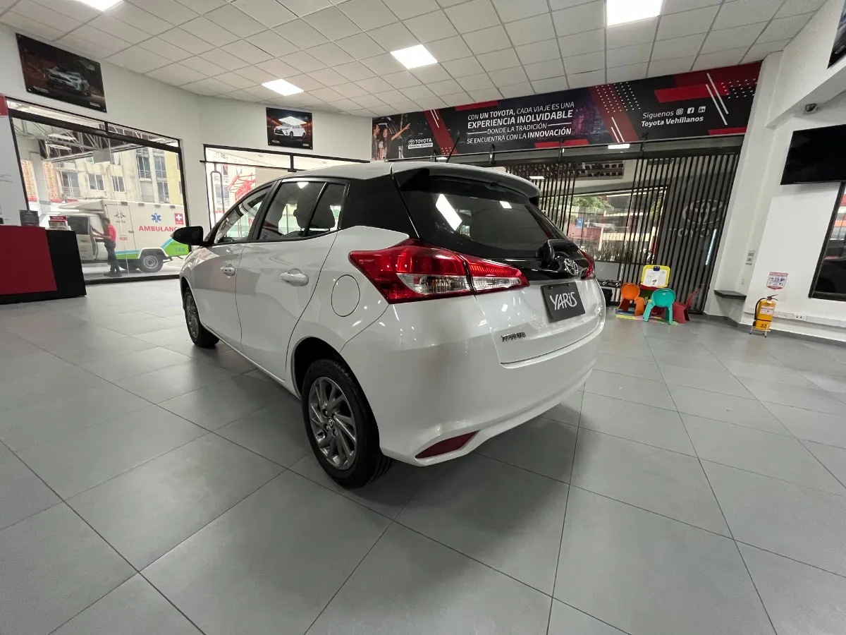 Toyota Yaris XS 2025 Blanco Villavicencio