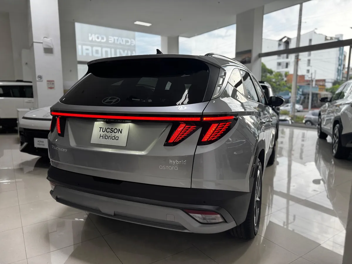 Hyundai Tucson Hybrid 2026 Plateado Bucaramanga