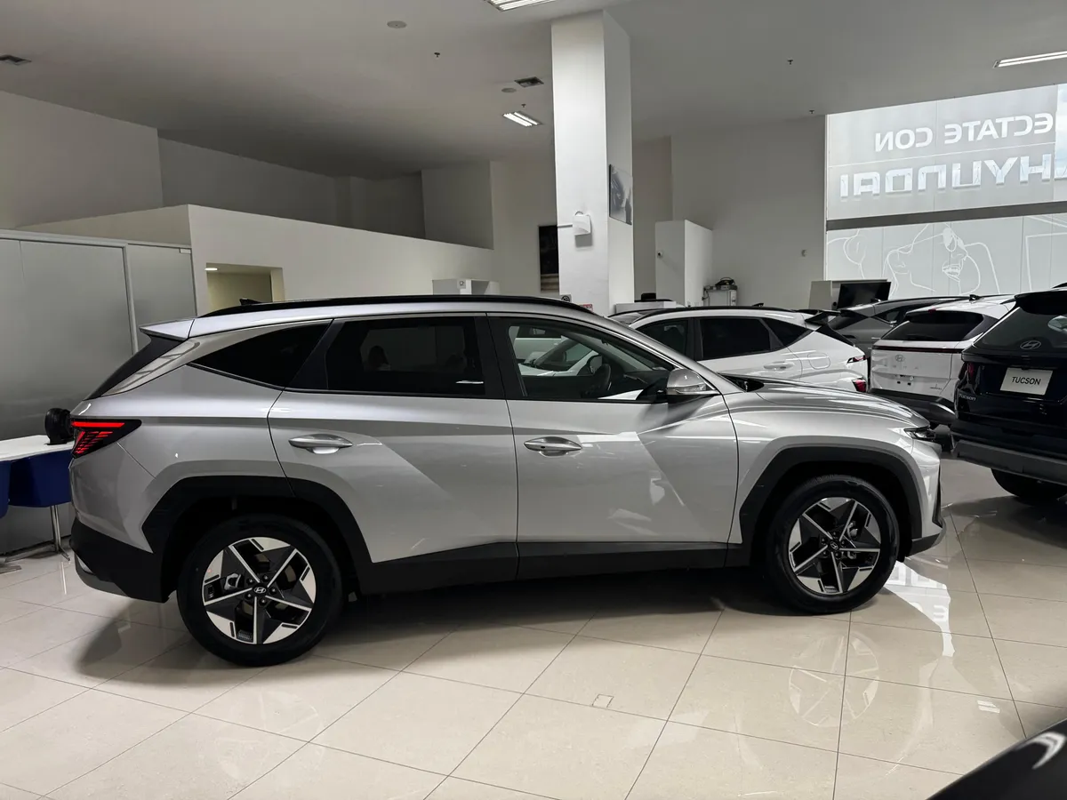 Hyundai Tucson Hybrid 2026 Plateado Bucaramanga