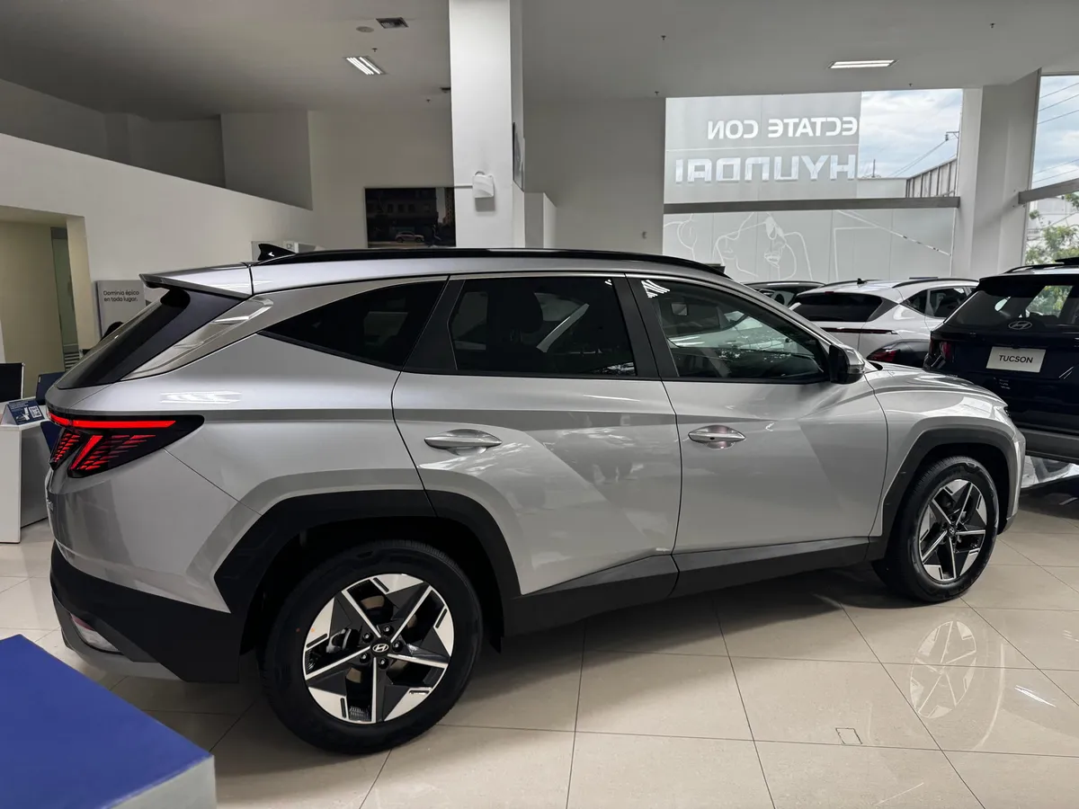 Hyundai Tucson Hybrid 2026 Plateado Bucaramanga