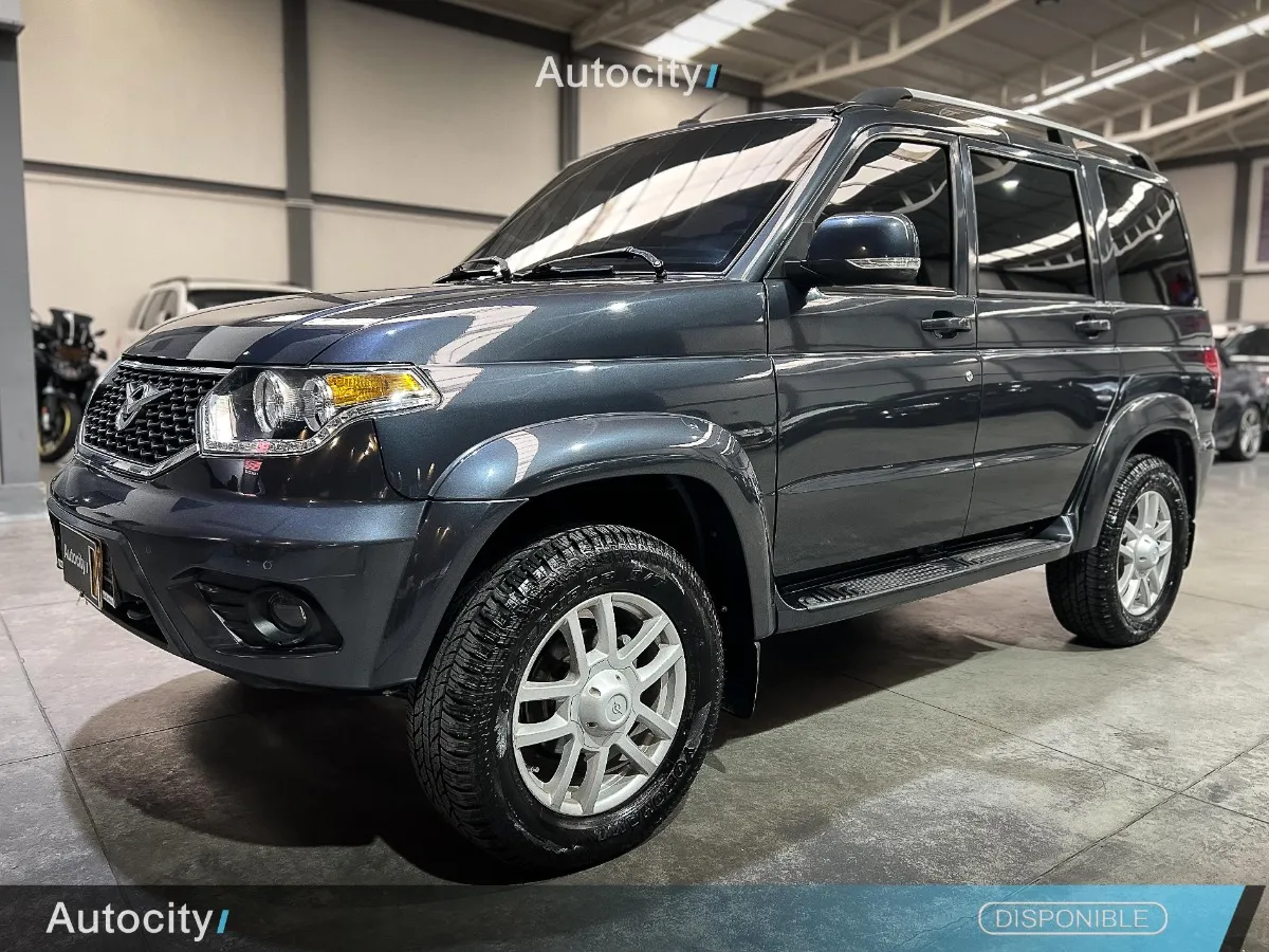 UAZ 2020 Gris Bogotá