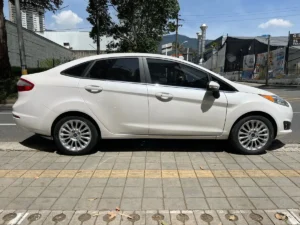 Ford Fiesta SE 2016 Blanco Sabaneta