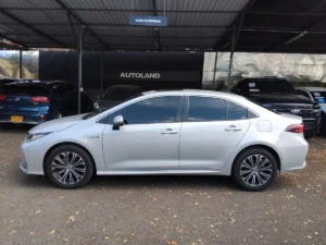 Toyota Corolla SEG 2023 Gris Medellín