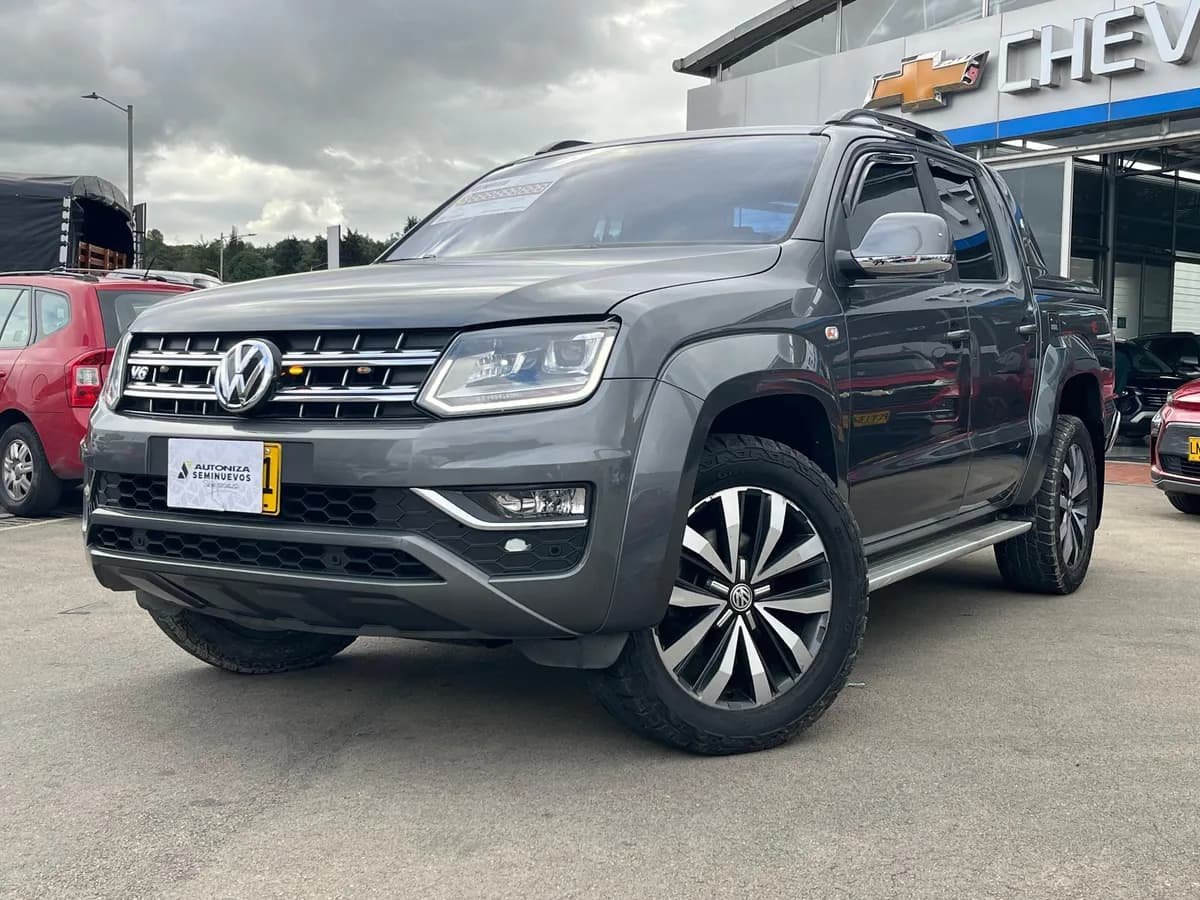 Volkswagen Amarok 3.0 Highline 2022 Gris