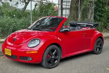 Volkswagen Beetle  2.5 Cabrio Sport 2009