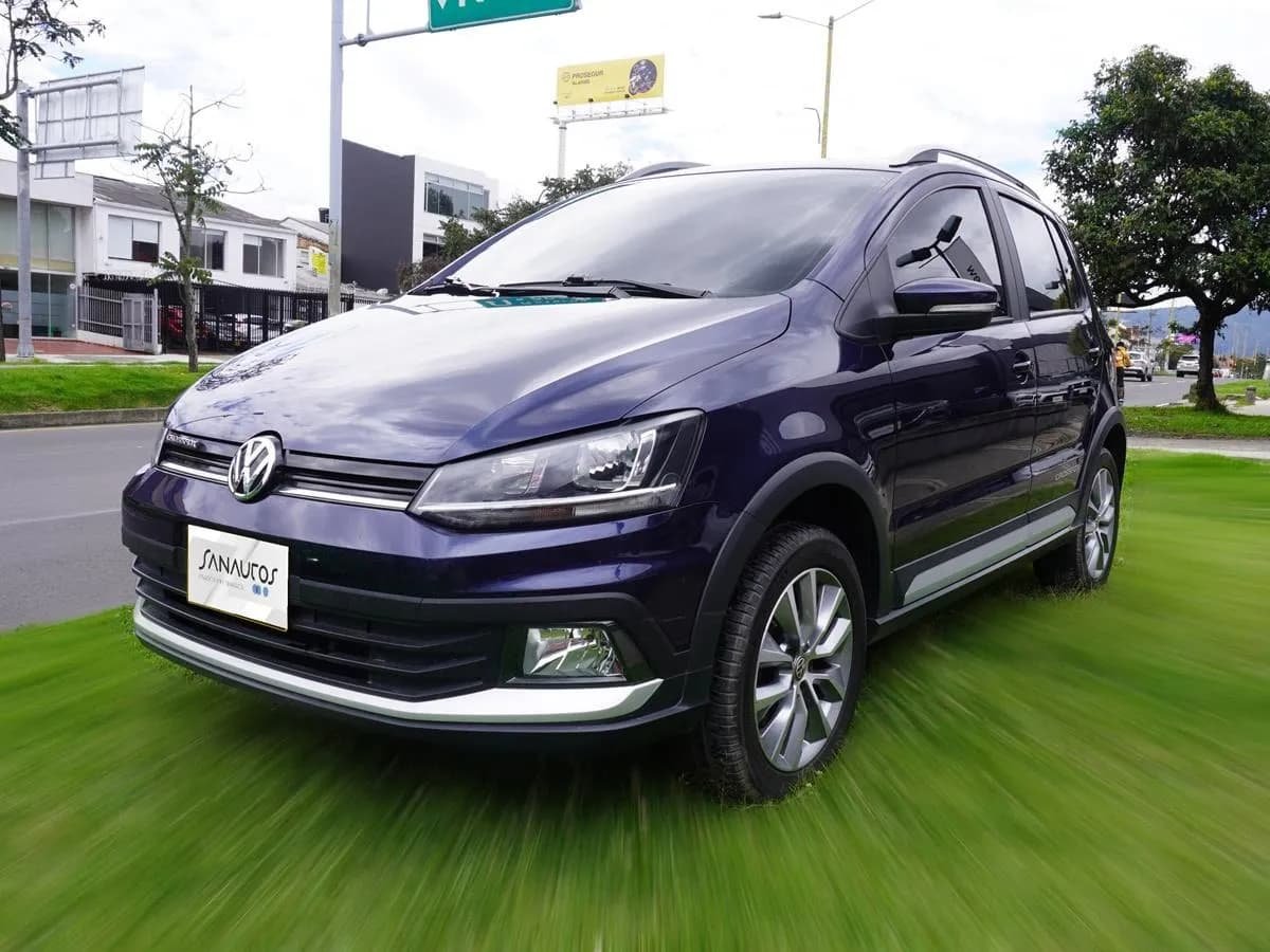 Volkswagen Crossfox 1.6l Azul Modelo 2016