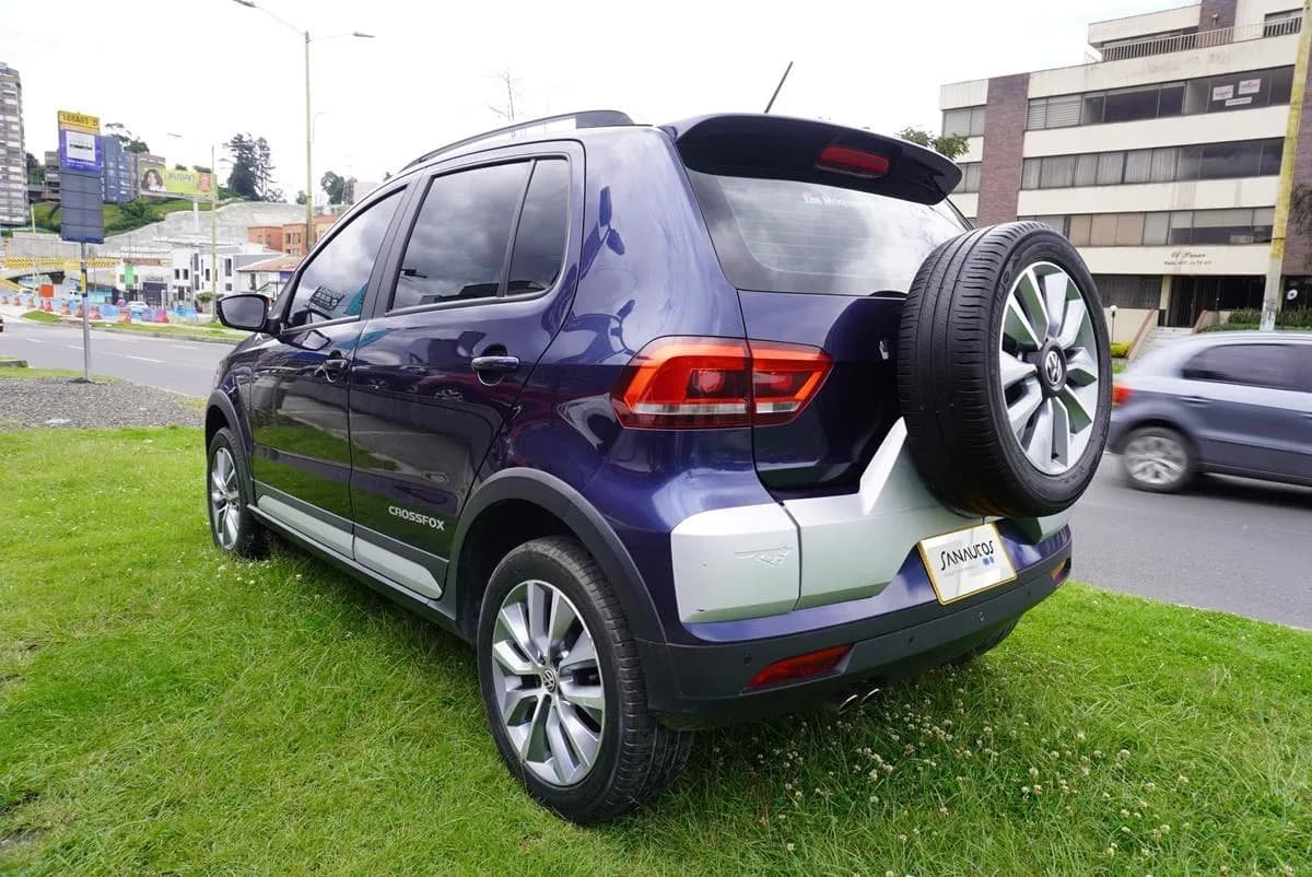 Volkswagen Crossfox 1.6l Azul Modelo 2016