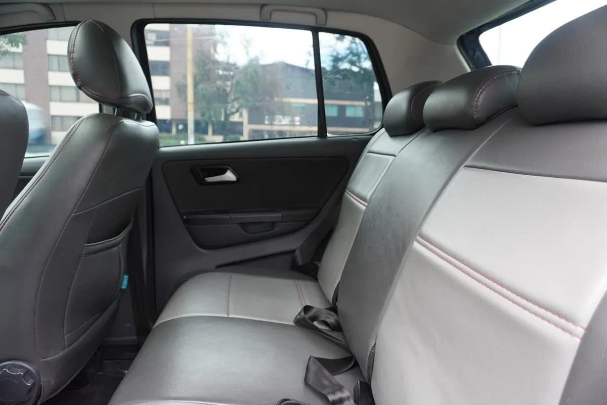 Volkswagen Crossfox 1.6l Azul Modelo 2016