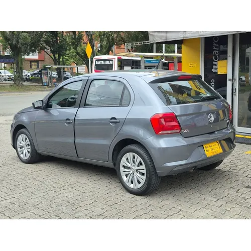 Volkswagen Gol 2022 Gris Medellín