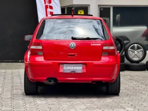 Volkswagen Golf 2004 Rojo Pasto