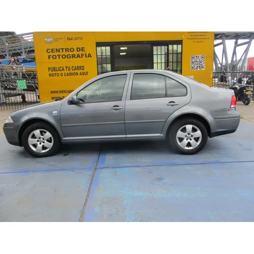 Volkswagen Jetta 2013 Gris Bogotá