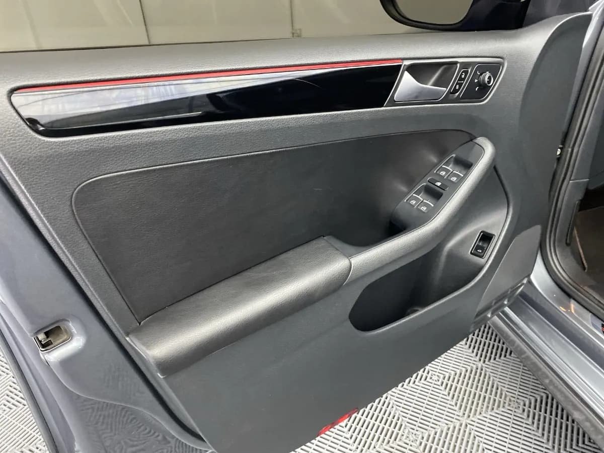 Volkswagen Jetta GLI 2.0 2017 Gris