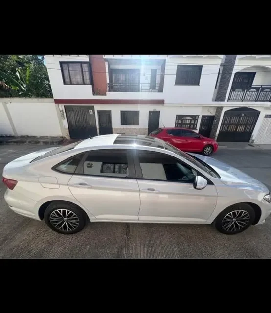 Volkswagen Jetta Vii 1.4 Tsi Highline blanco5