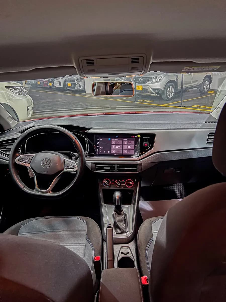 Volkswagen Nivus 1.0 Confortline AT 2022 Rojo