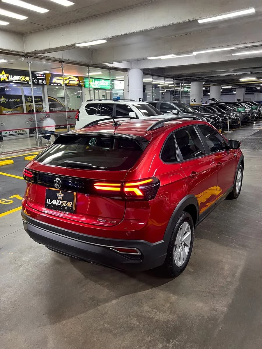 Volkswagen Nivus 1.0 Confortline AT 2022 Rojo