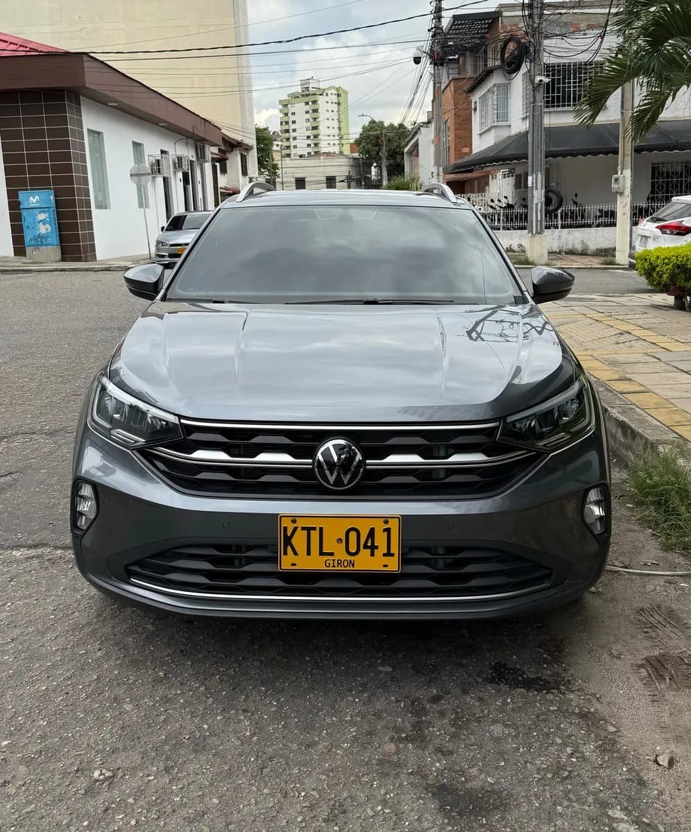 Volkswagen Nivus 1.0 Highline At 2024 Gris