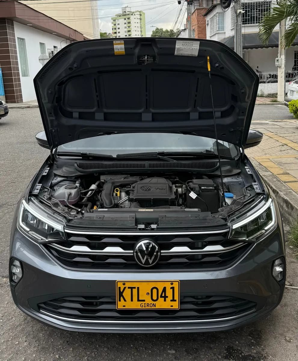 Volkswagen Nivus 1.0 Highline At 2024 Gris