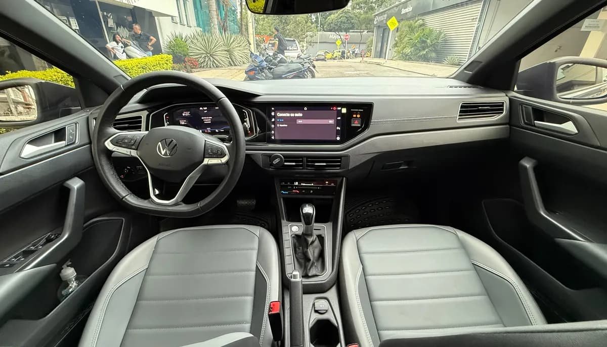 Volkswagen Nivus 1.0 Highline At 2024 Gris