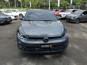 Volkswagen Polo Highline 2025 Gris Medellín