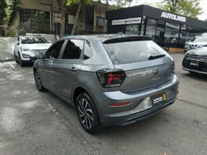 Volkswagen Polo Highline 2025 Gris Medellín
