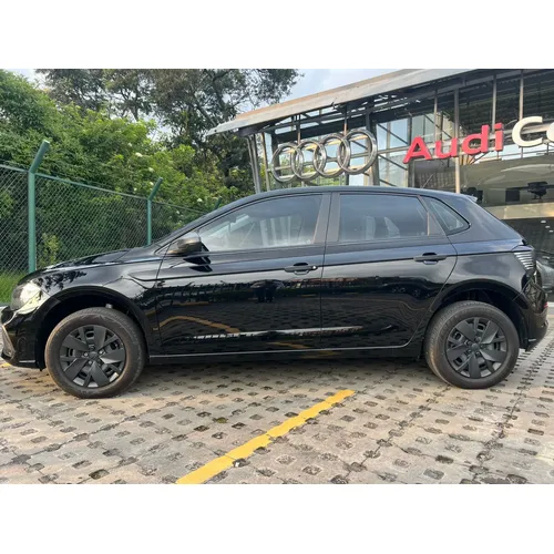 Volkswagen Polo Track 2024 Negro Bogotá