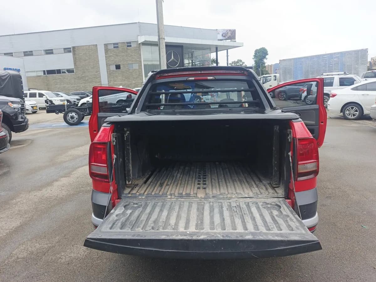 Volkswagen Saveiro G7 Plus 1.6l 2018 Roja