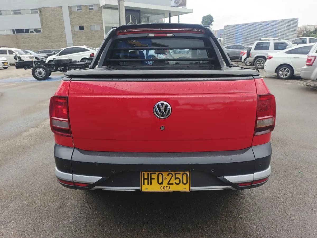 Volkswagen Saveiro G7 Plus 1.6l 2018 Roja
