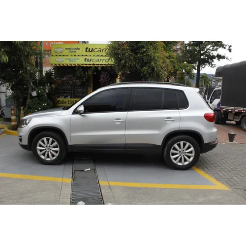 Volkswagen Tiguan 2016 Plateado Bogotá