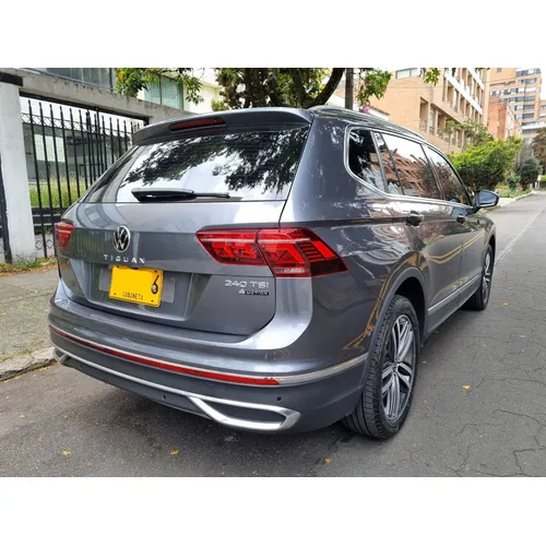 Volkswagen Tiguan 2022 Gris Bogotá