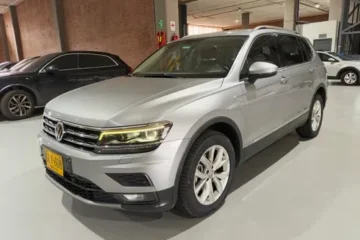 Volkswagen Tiguan Tiguan Comfortline Allspace 1.4 4X2 Techo