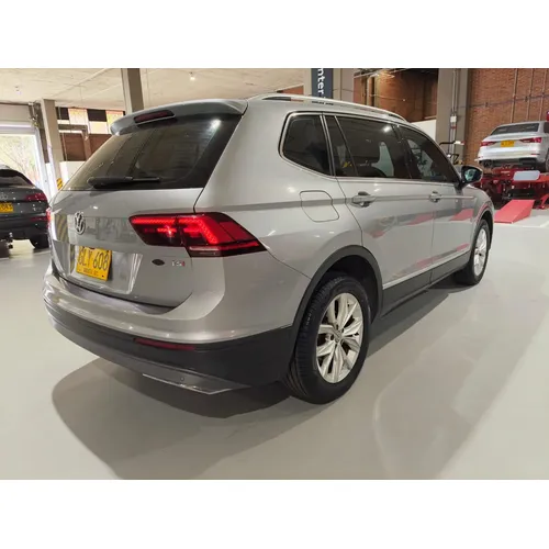 Volkswagen Tiguan 2020 Plateado Bogotá