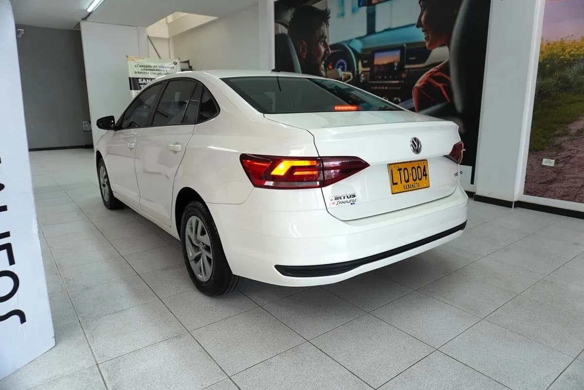 Volkswagen Virtus Trendline 2023 Blanco