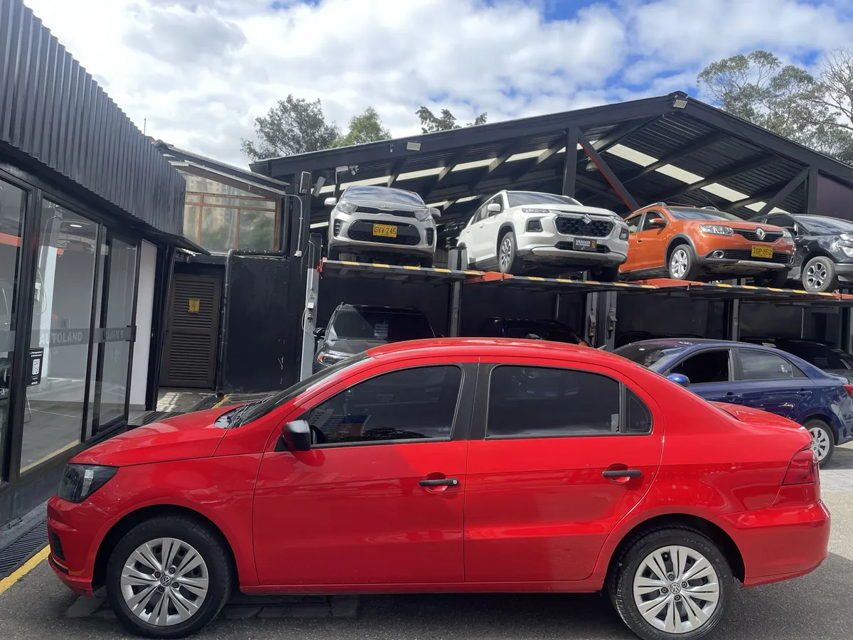 Volkswagen Voyage 2020 Rojo Bogotá