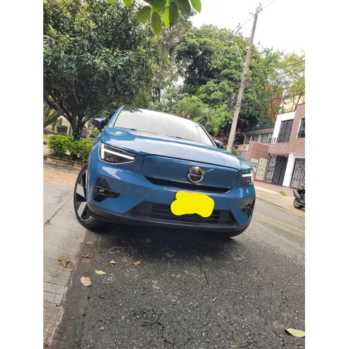 Volvo C40 2024 Azul Medellín