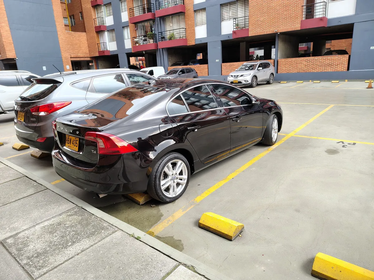 Volvo S 60 2013 Negro Melgar