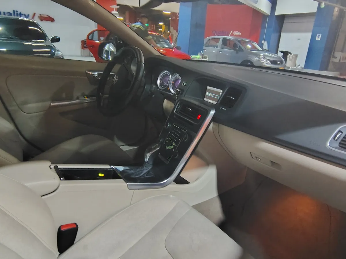 Volvo S 60 2013 Negro Melgar