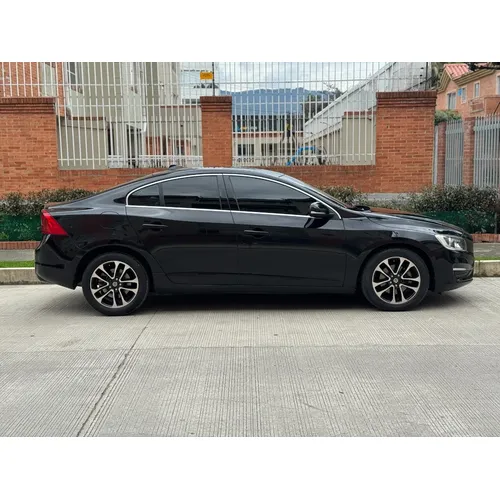 Volvo S60 2014 Negro Bogotá