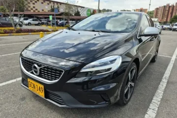 Volvo V40 2.0 T4 Drive-e R-design