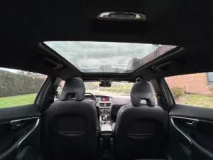 Volvo V40 2019 Plateado Cota