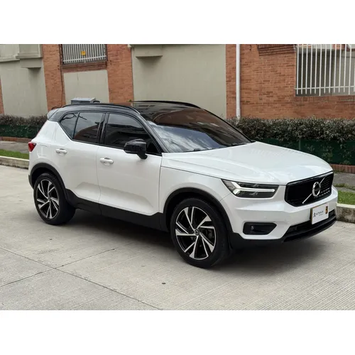 Volvo XC40 2022 Blanco Bogotá
