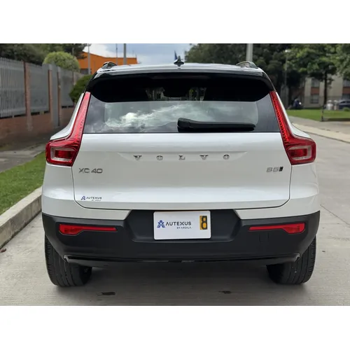 Volvo XC40 2022 Blanco Bogotá